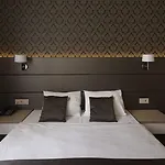 מלון Basilica 4*